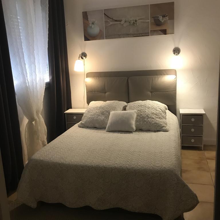 Chambre D'Hotes Costa Belle Hotel Lunel-Viel Екстериор снимка